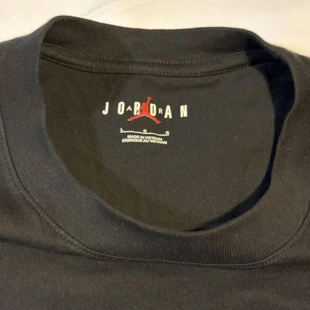 Nike Air Jordan Men’s L Graphic T-Shirt Times Square Sky Line Michael Jordan